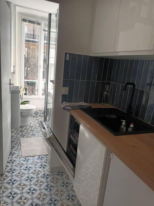 Tres Parisien Et Ensoleille Lägenhet Exteriör bild