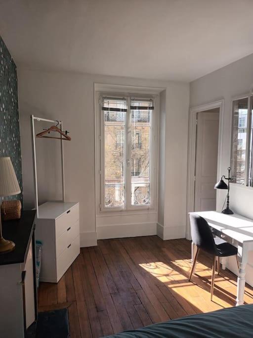 Tres Parisien Et Ensoleille Lägenhet Exteriör bild